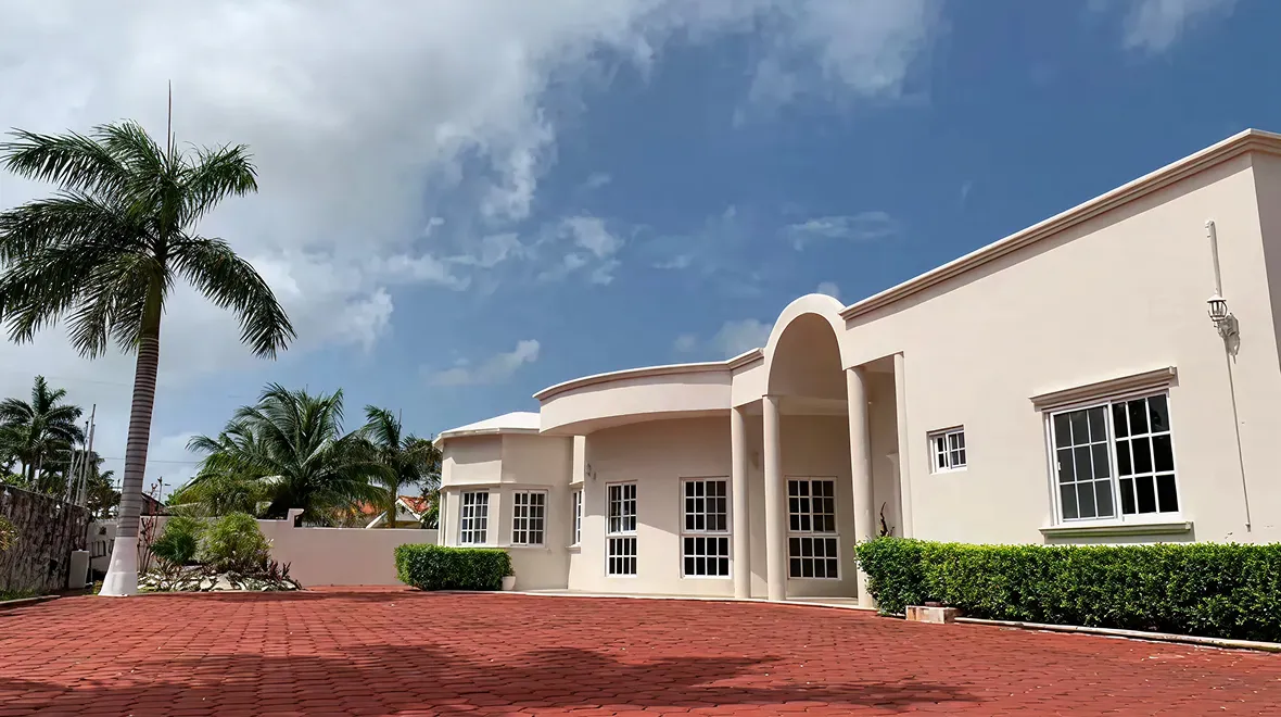 Buy property in Cancun Mexico