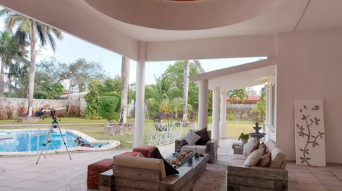 Contact real estate Cancun